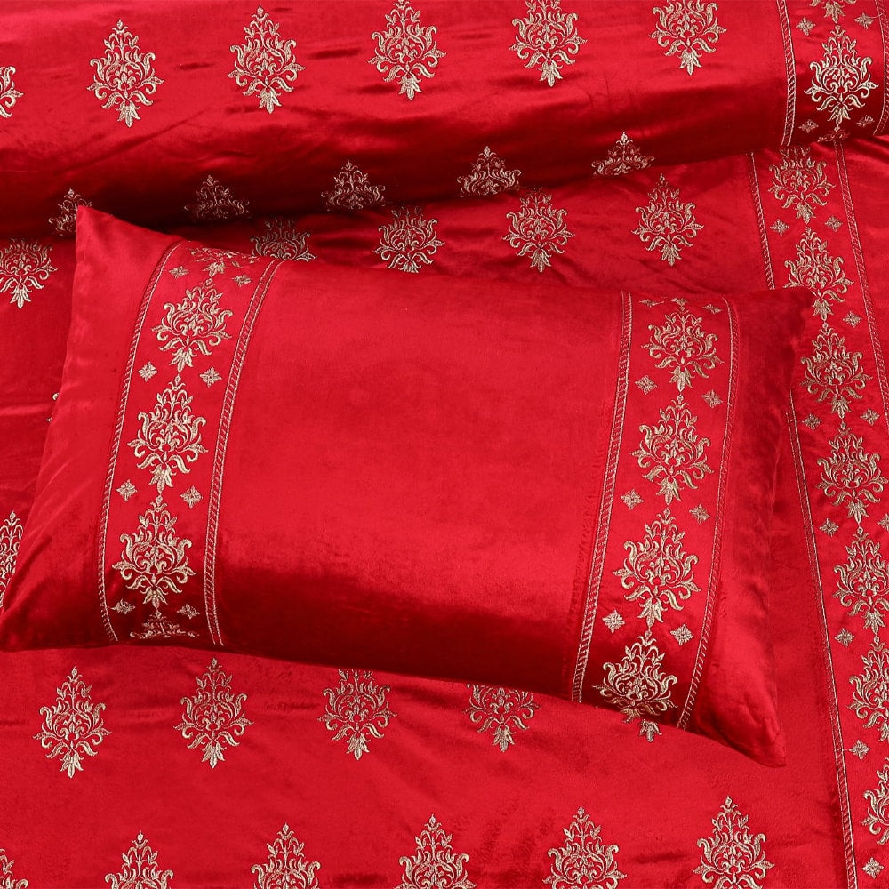 Bridal Velvet Bed Sheet Comforter Set – Red