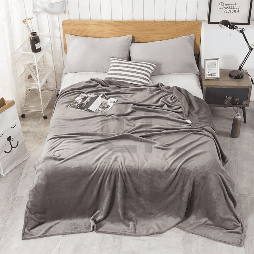 Fleece Blanket – Smoky Brown