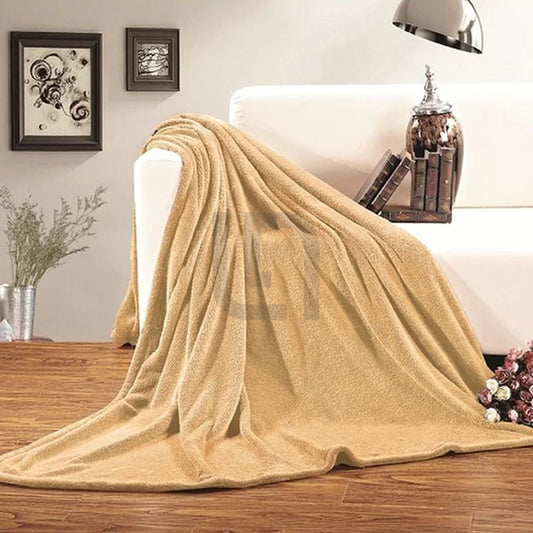 Fleece Blanket – Golden