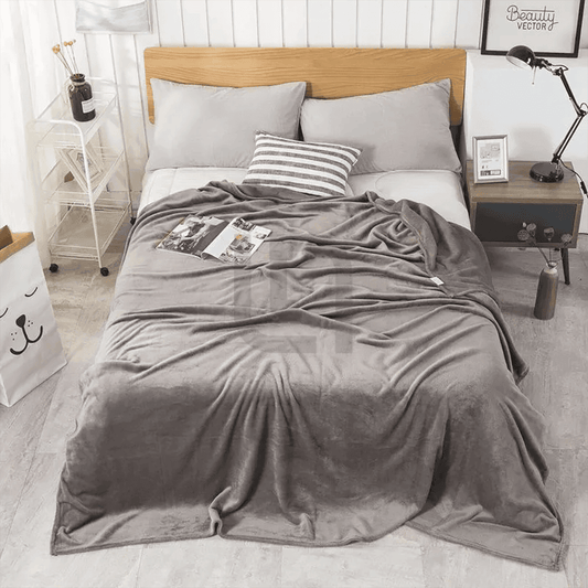  Fleece Blanket – Smoky Brown